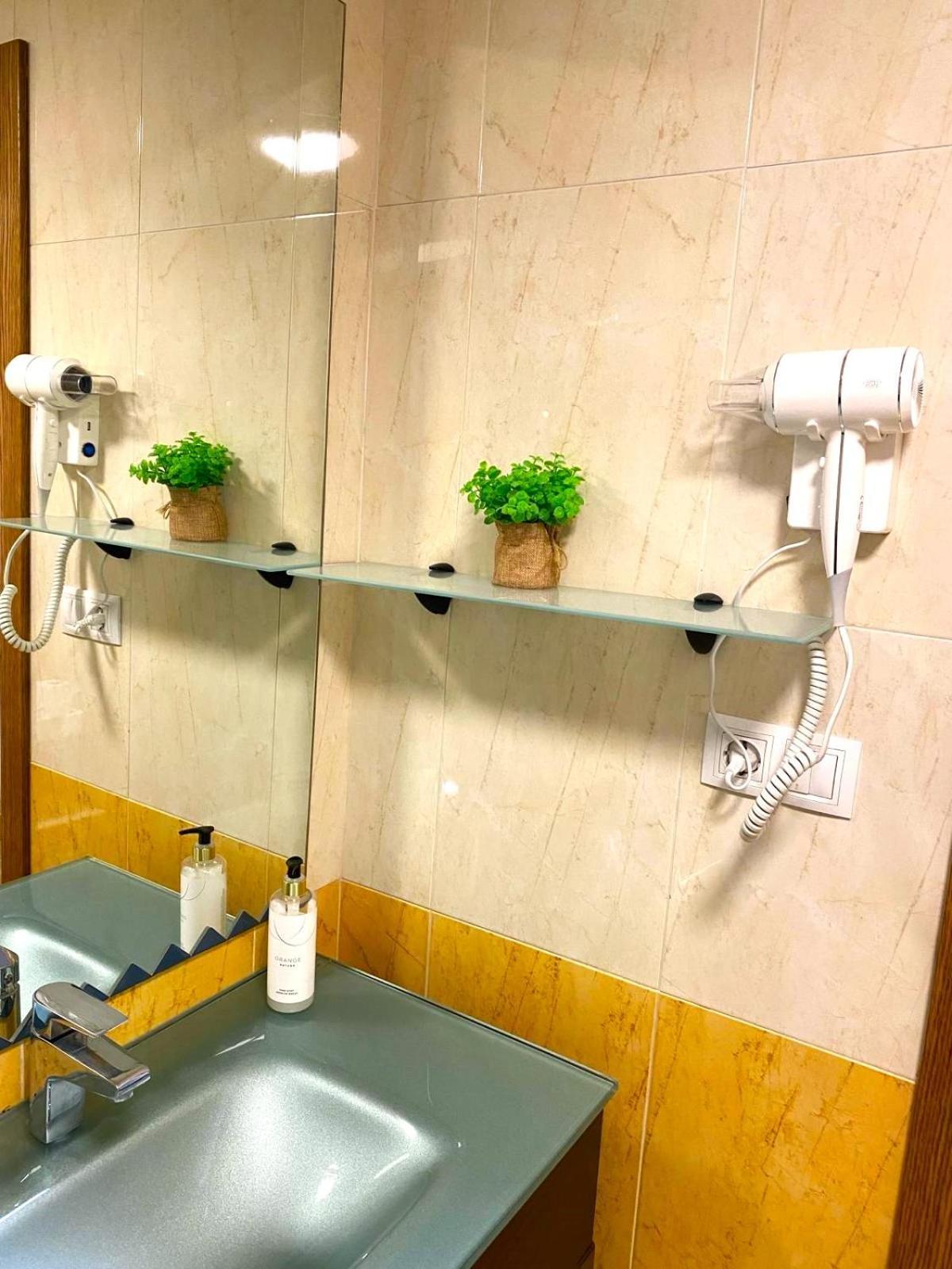 Apartamentos Parke24 San Sebastian By Ruva Rentería エクステリア 写真